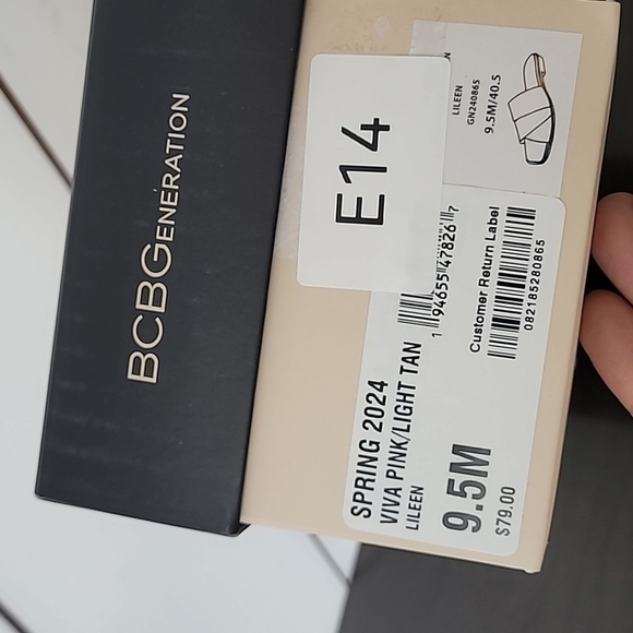 NEW BCBGeneration Womens Lileen Sandals Viva Pink, Light Tan Size 9.5 - Picture 8 of 8